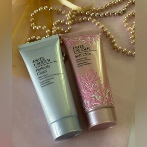 Estee Lauder Soft Clean Pink & Perfectly Clean blue Duo.   Brand new.